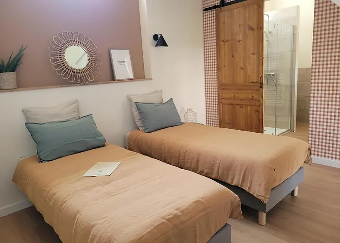 Les Fabulettes Bed and Breakfast Auffay